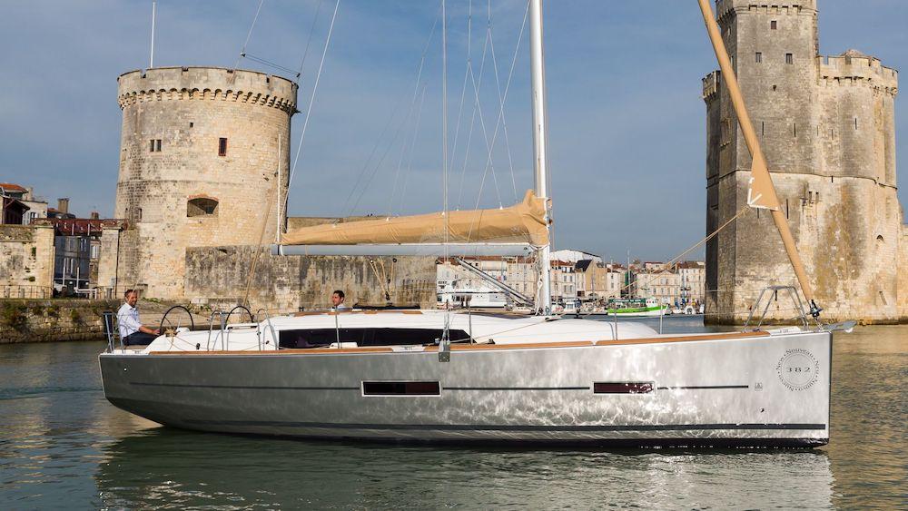 Dufour 382 GL sailing yacht charter croatia 8