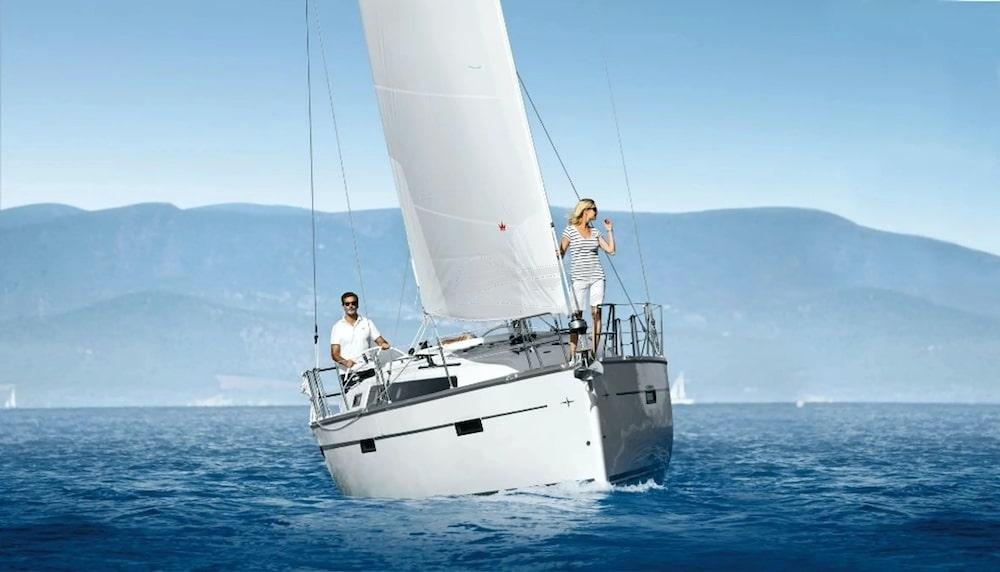 Bavaria Cruiser 37 sailing yacht charter Greece 13