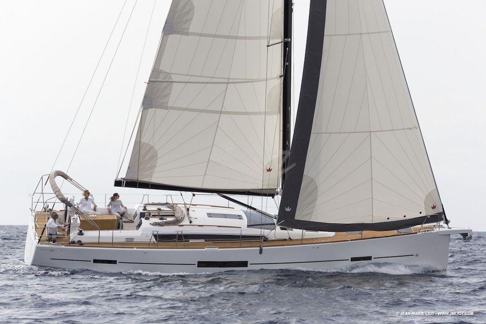 Dufour 520 GL sailing yachts charter greece 3