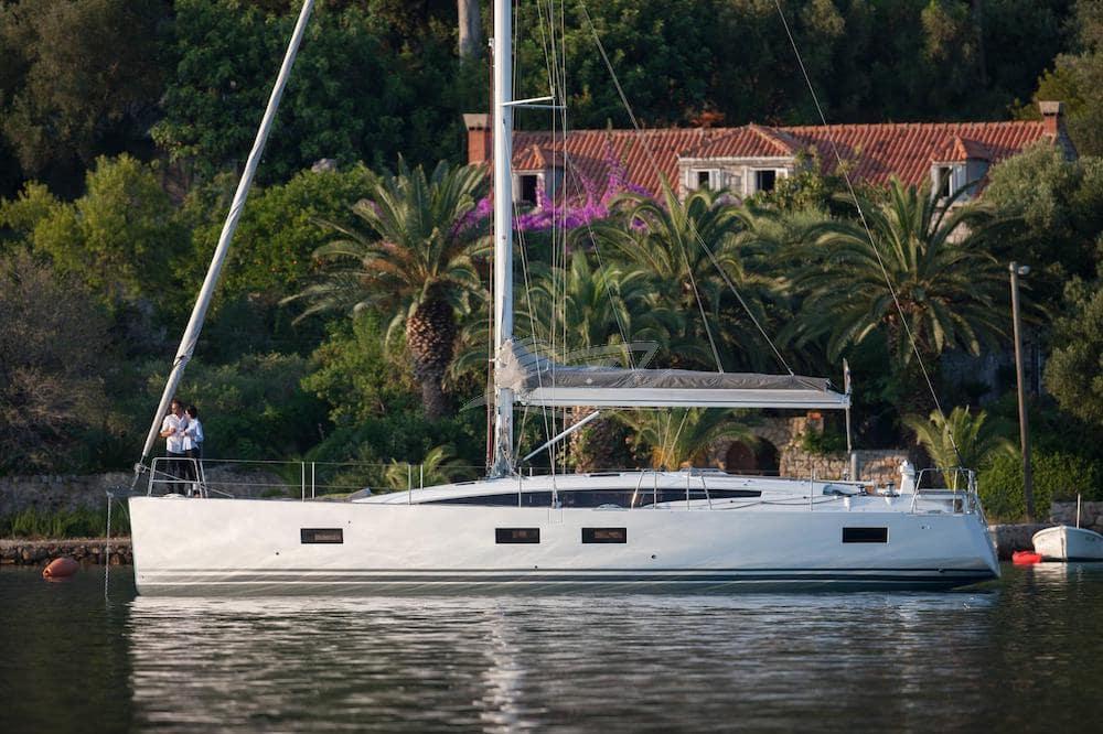 Jeanneau 54 sailing yacht charter croatia 16