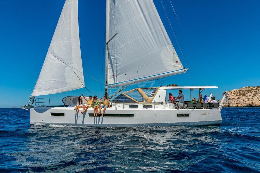 Jeanneau Sun loft 47 sailing yacht charter Greece 10