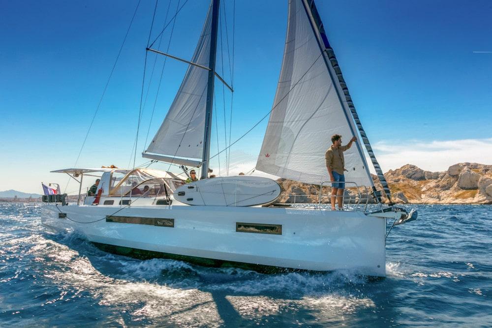 Jeanneau Sun loft 47 sailing yacht charter Greece 8