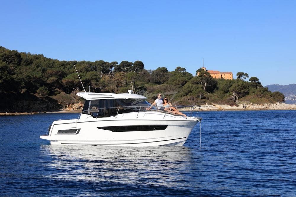 Merry Fisher 895 motor yachts charter croatia 4