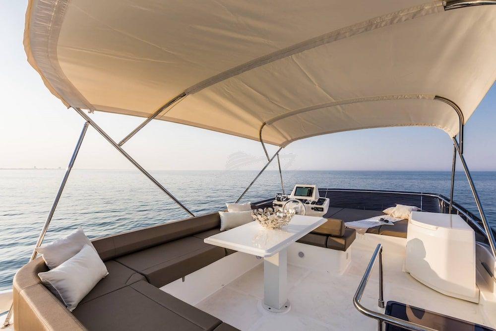 Feretti 550 Luxury motor yacht Croatia 11 min