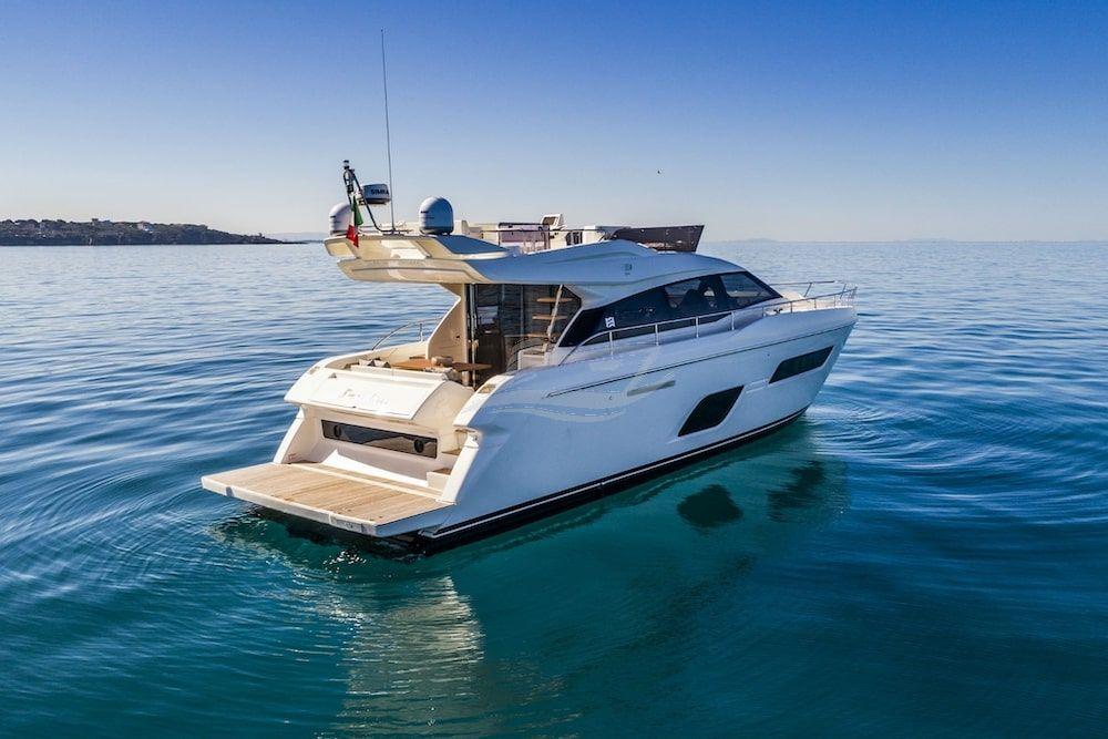 Feretti 550 Luxury motor yacht Croatia 12 min