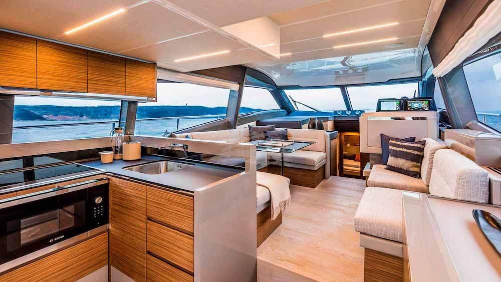 Feretti 450 Luxury motor yacht Croatia 10