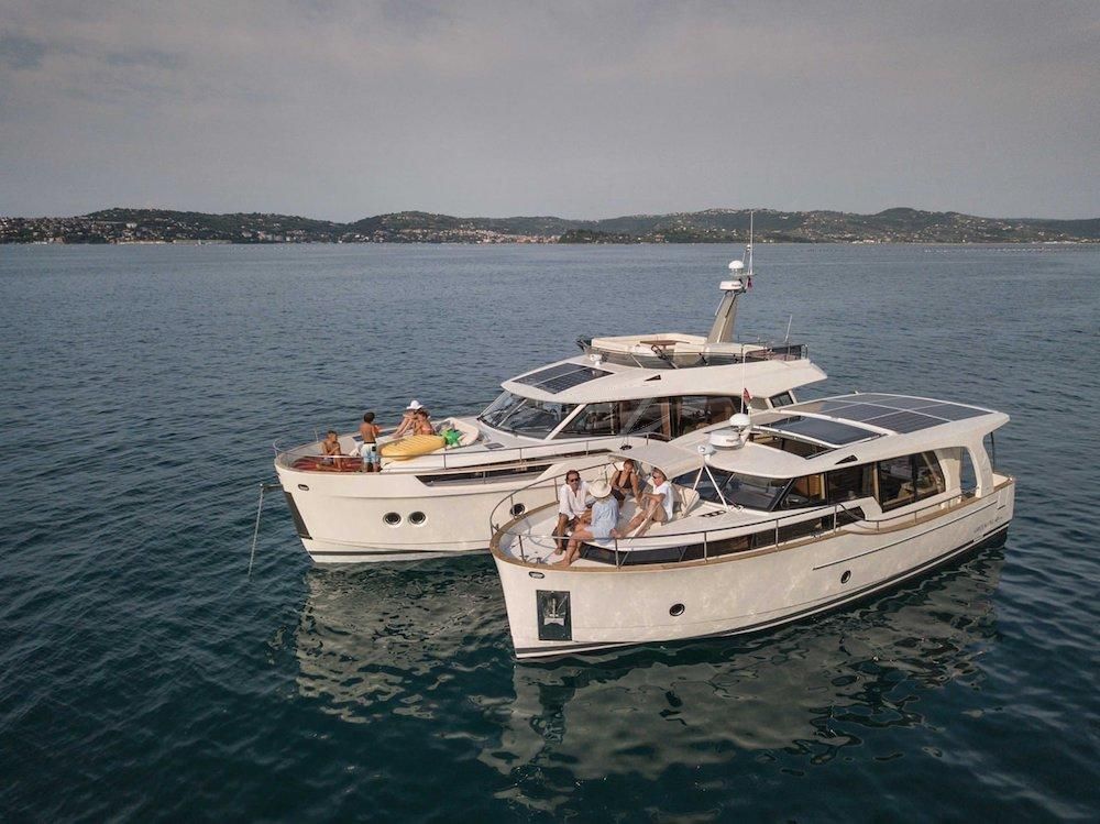 Greenline 48 Hybrid Fly Luxury motor yacht Croatia 2