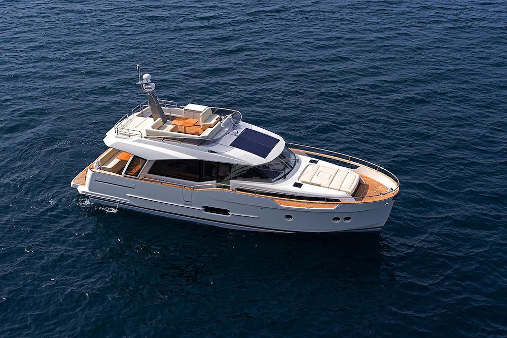 Greenline 48 Hybrid Fly Luxury motor yacht Croatia 28