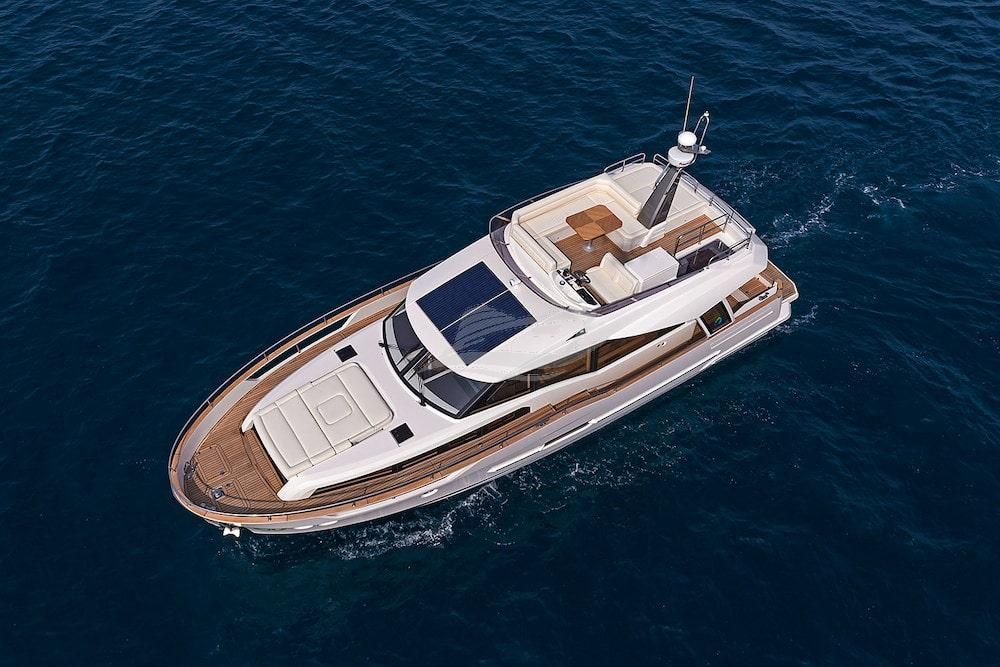 Greenline 48 Hybrid Fly Luxury motor yacht Croatia 30