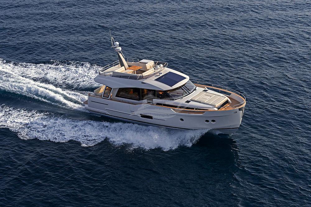 Greenline 48 Hybrid Fly Luxury motor yacht Croatia 36