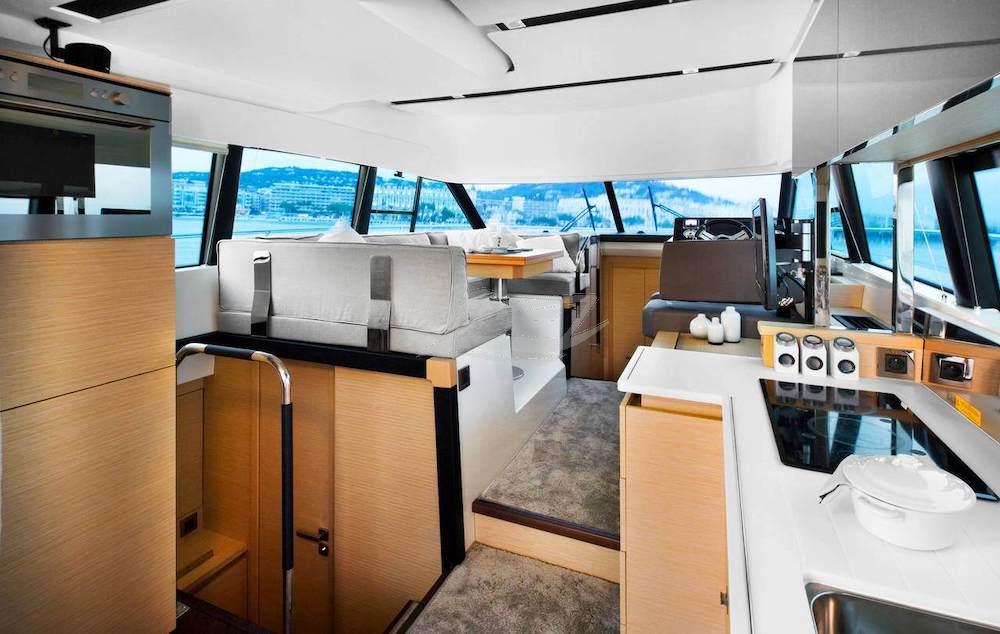 Prestige 420 Fly Luxury motor yacht Croatia 15