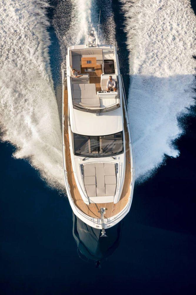 Prestige 520 fly Luxury motor yacht Croatia 12