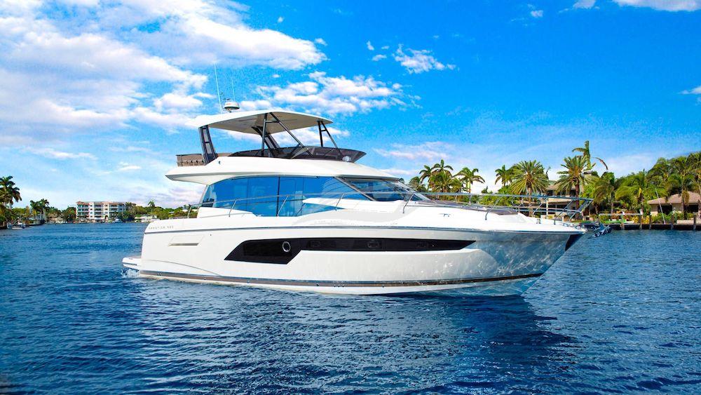 Prestige 520 fly Luxury motor yacht Croatia 31