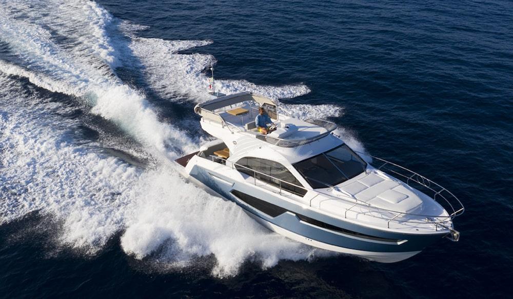 Sessa Fly 42 Luxury motor yacht Croatia 2