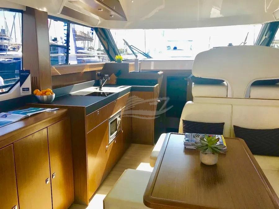 Bavaria 420 Virtess fly Luxury motor yacht Greece 9