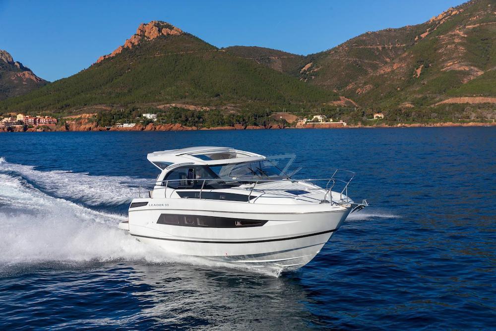 Jeanneau Leader 33 Luxury motor yacht Croatia 19