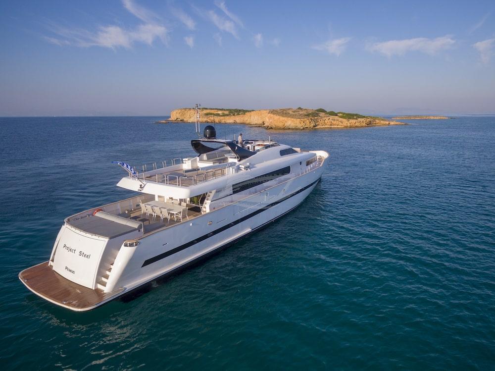 Project steel Luxury motor yacht Greece 30