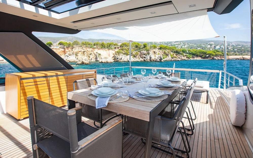 Balance Luxury motor yacht Croatia 20