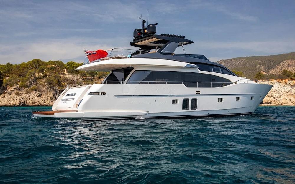 Balance Luxury motor yacht Croatia 26