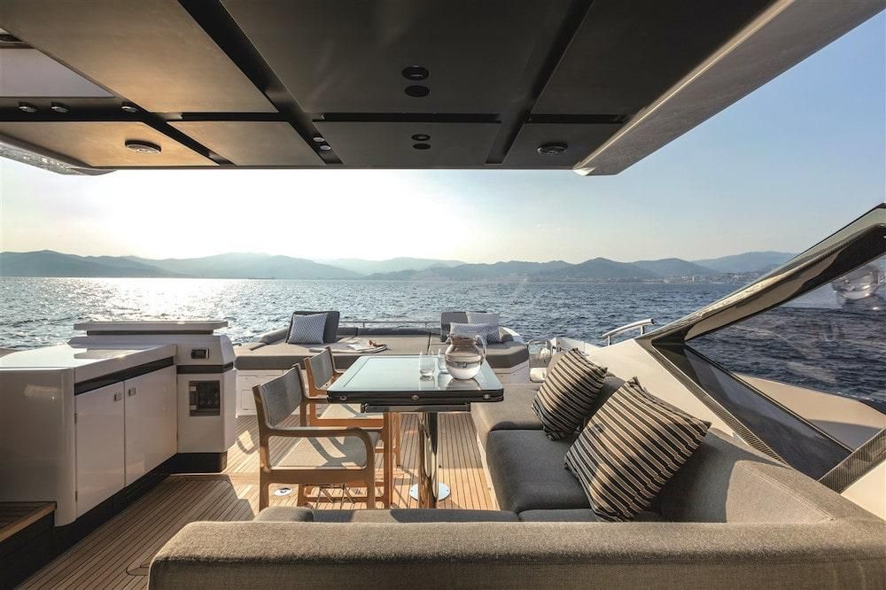 Escape Luxury motor yacht Croatia 13