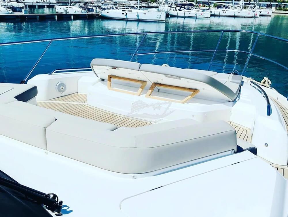 Mirno More Luxury motor yacht Croatia 13