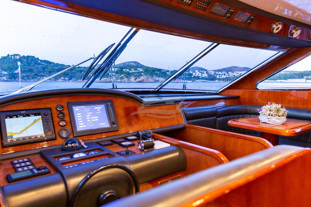 Pareaki Luxury motor yacht Greece 31