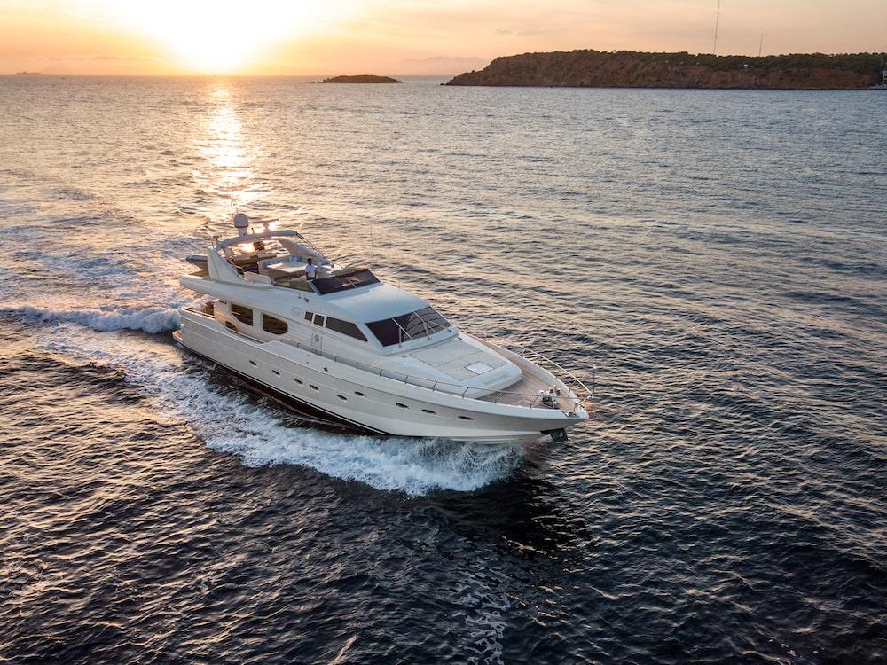 Pareaki Luxury motor yacht Greece 5