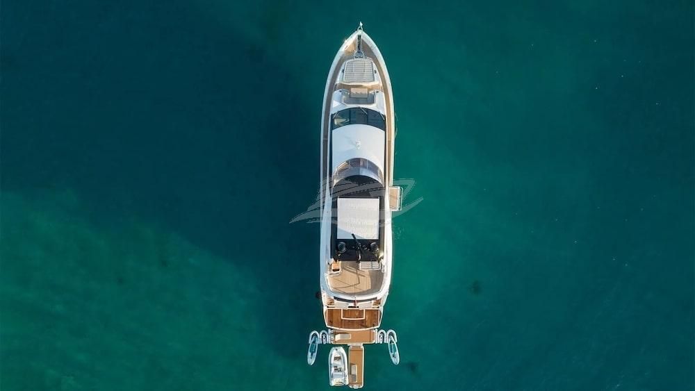 Hunky Dory Of London Luxury motor yacht Croatia 3