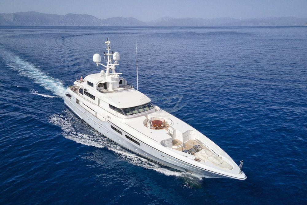 Elena V Luxury motor yacht Greece 4