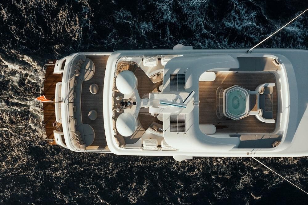 Jaz Luxury motor yacht Greece 44