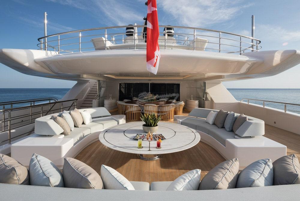 O Pari Luxury motor yacht Mediterranean 34