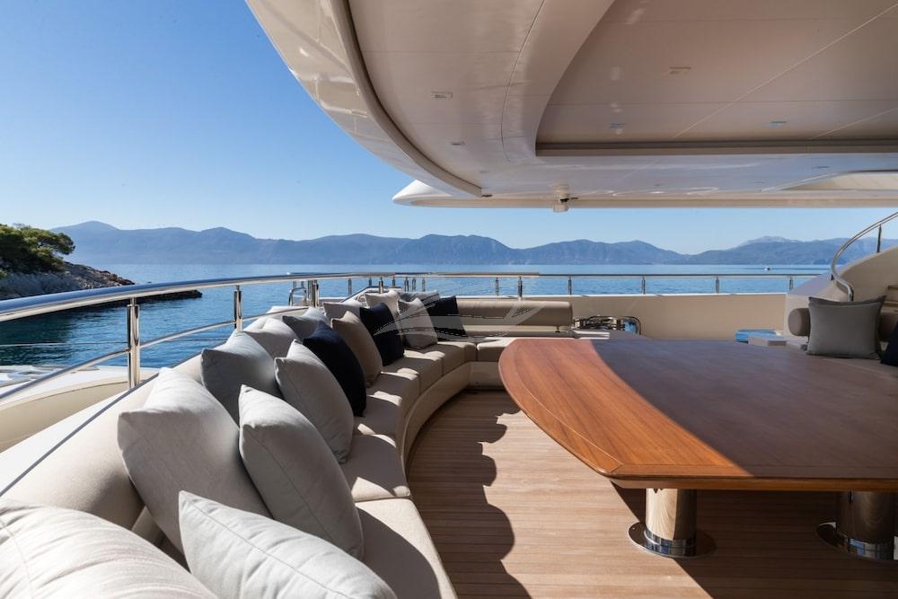 O Ptasia Luxury motor yacht Mediterranean 44
