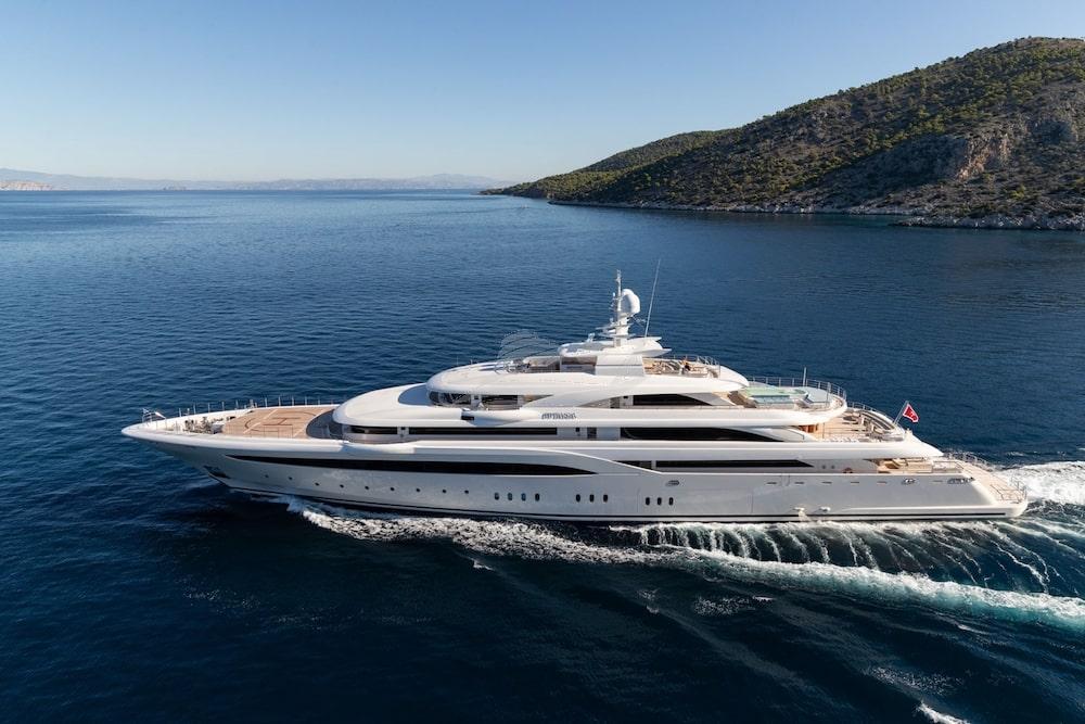 O Ptasia Luxury motor yacht Mediterranean 78