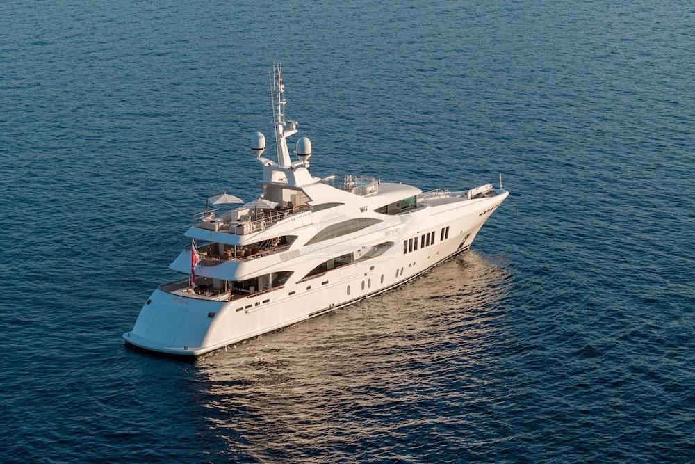 O mathilde Luxury motor yacht Greece 45