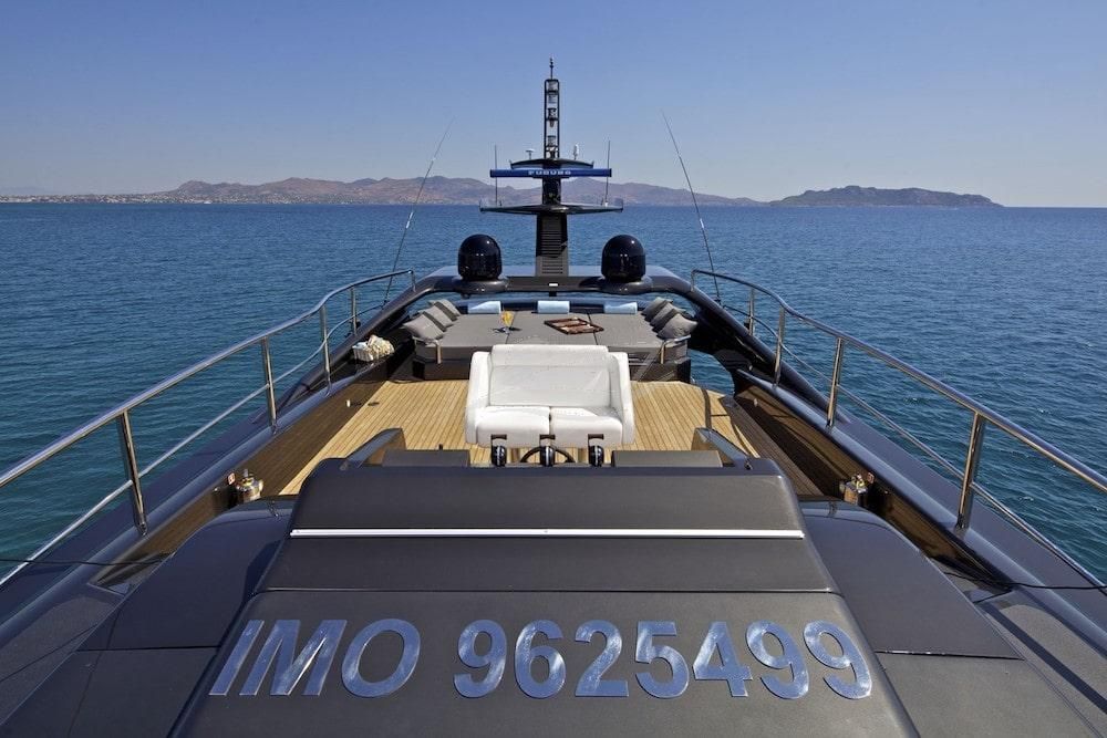 O pati Luxury motor yacht Greece 12