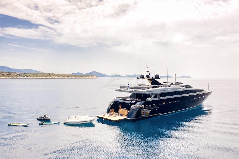 mado Luxury motor yacht Greece 4