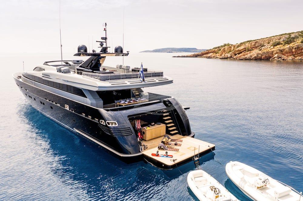 mado Luxury motor yacht Greece 6