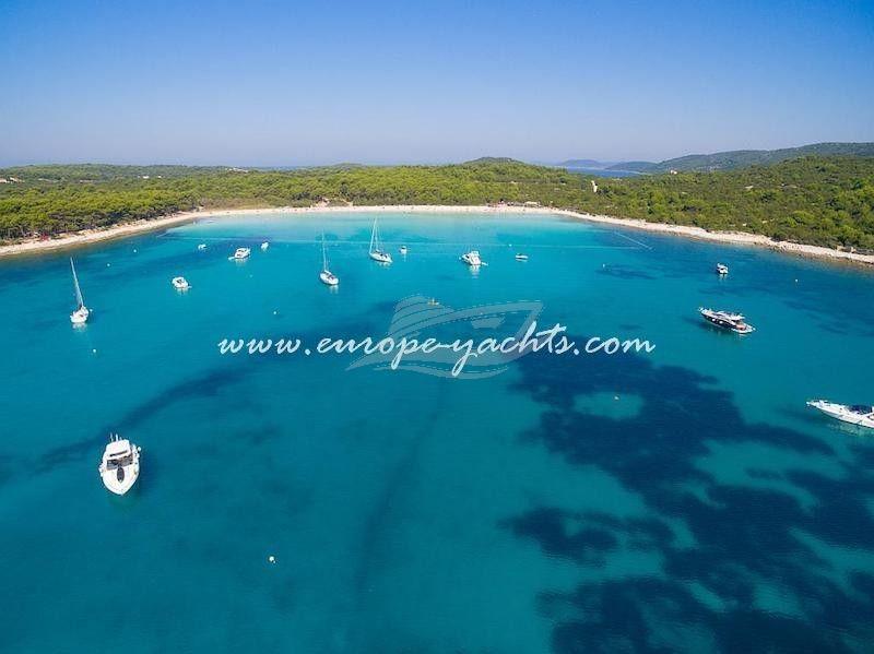 Europe Yachts Charter Croatia Dugi Otok Sakarun Bay Min