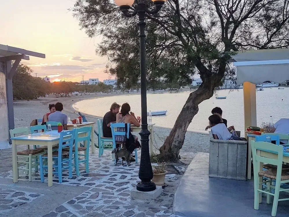 Best Local Restaurants On Cyclades Islands 7