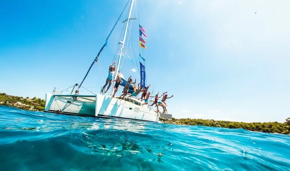 Best Period to Charter Sailing in Greece