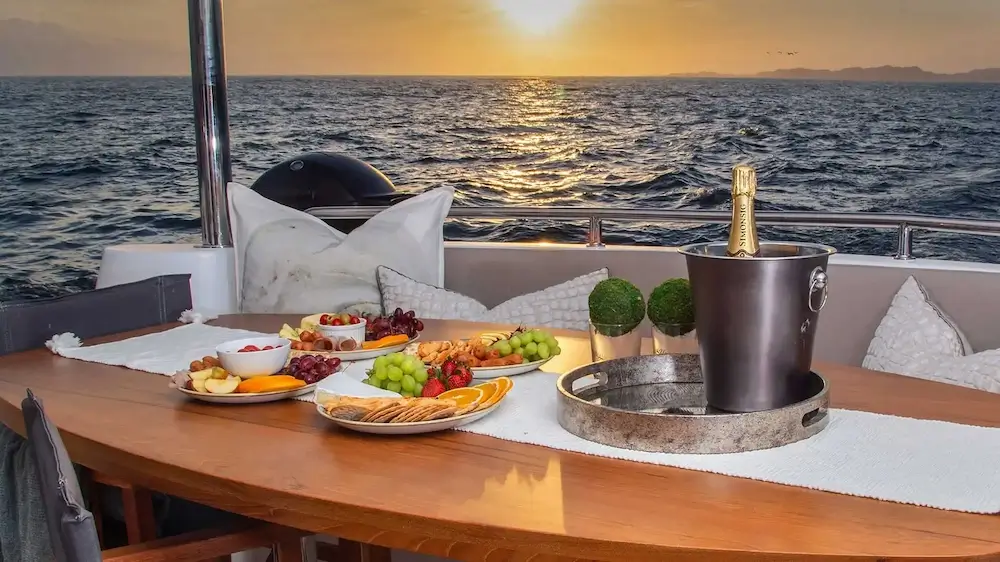 Yacht Provisioning: How to Set Sail Without Worries About Food