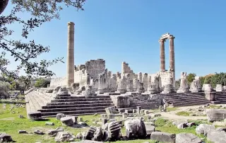 Famous Archaeological Sites 1