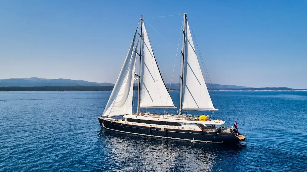 Luxury Sailboat Charter In Greece What To Expect 3
