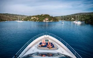 How Do I Choose The Right Yacht For My Group's Needs 1