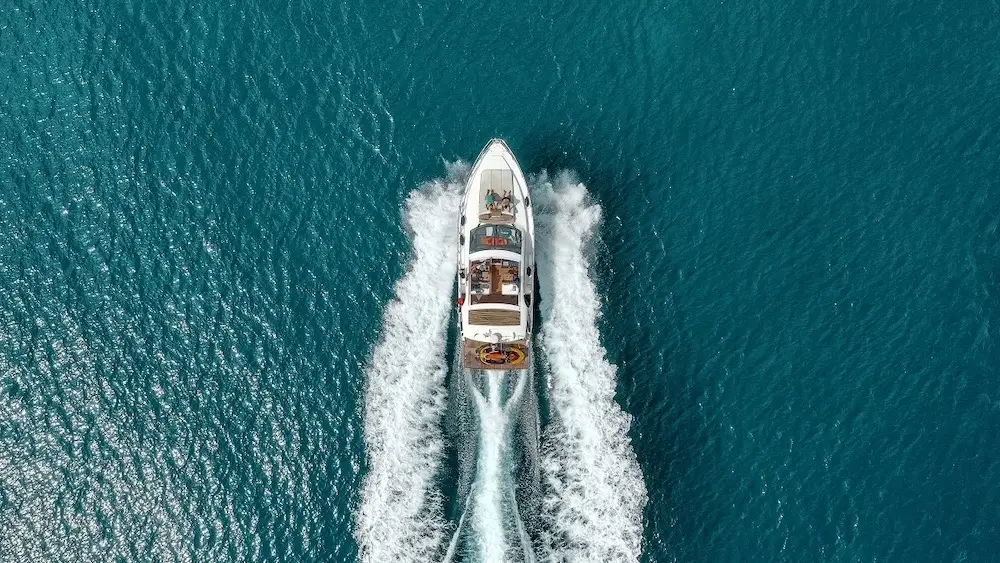 How Do I Choose The Right Yacht For My Group's Needs 3