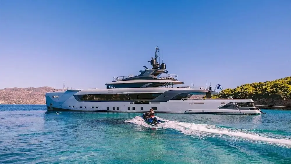 How Much Does It Typically Cost To Rent A Yacht 3